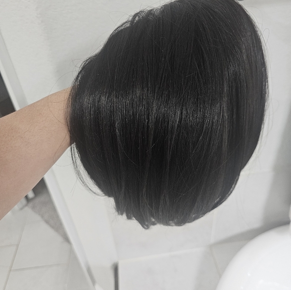 Short hair  wig - Picture 4 of 5